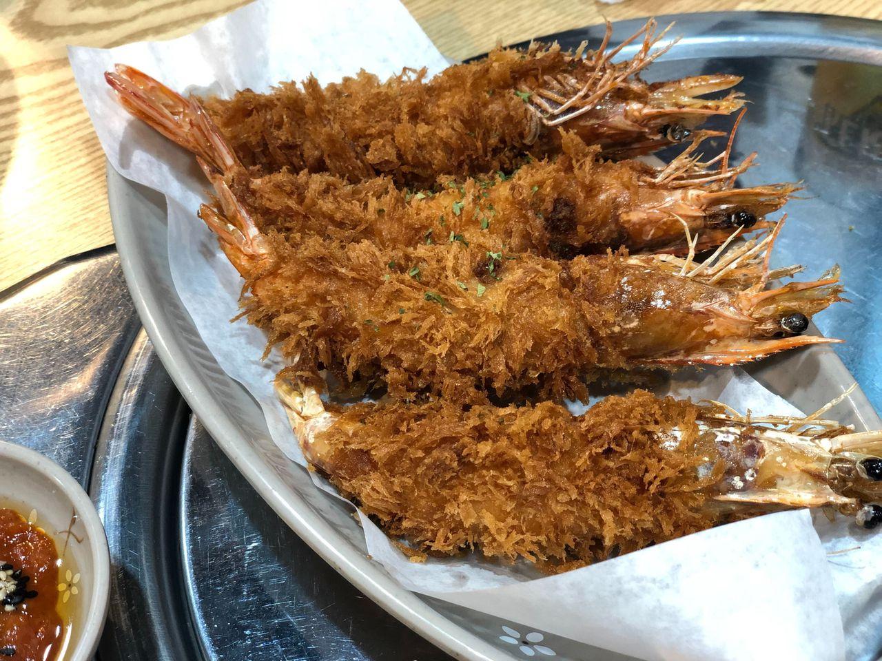 korea, seoul, hongdae, noryangjin, jonggak, jongno, food, cheap food, local food, restaurants, bang-for-the-buck, korean food, kbbq, korean barbeque, pork belly, seafood, pizza, chicken, korean buffet